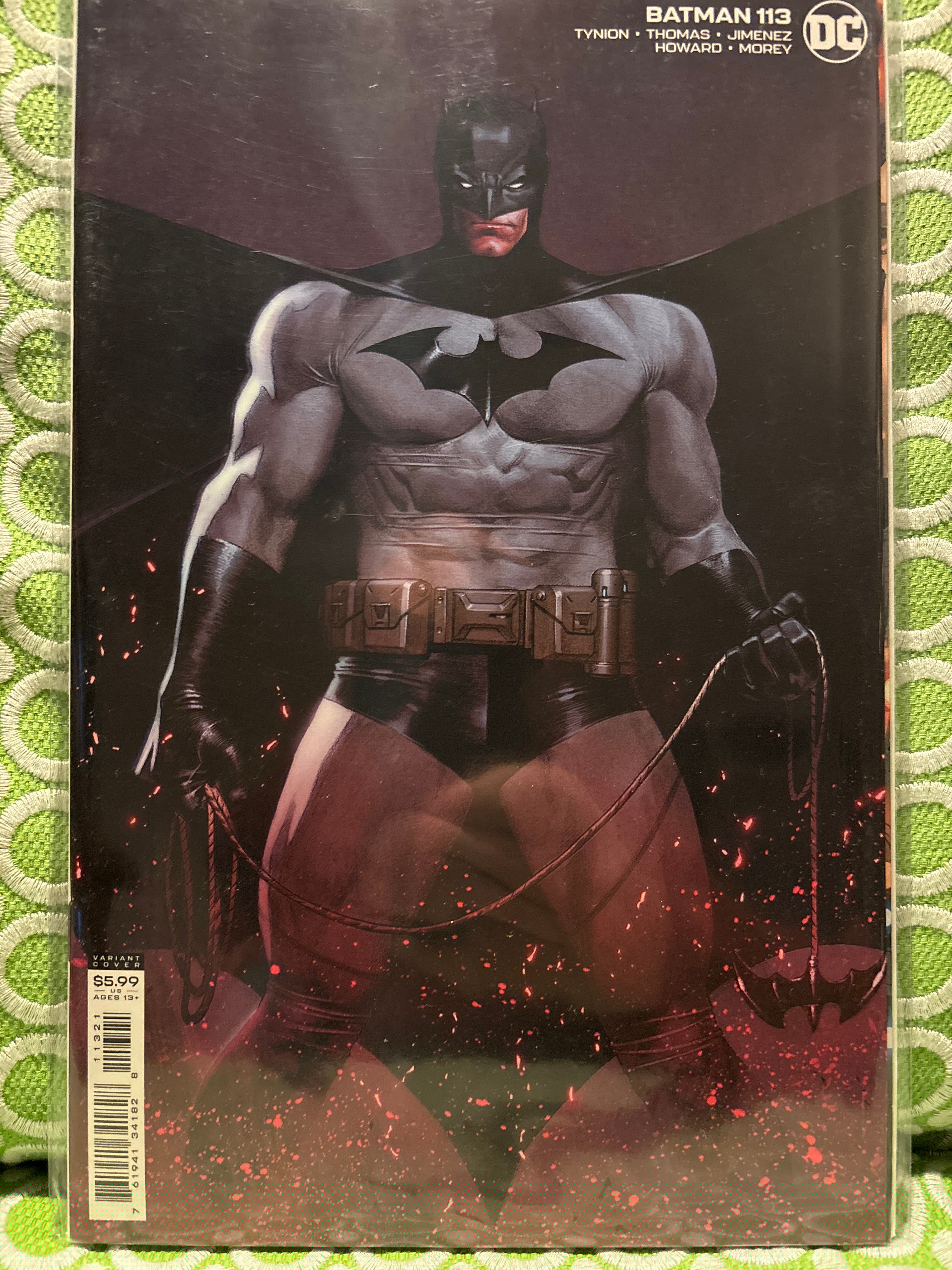 Cover of Batman (2016) #113 — Jorge Molina Cardstock Variant Cover