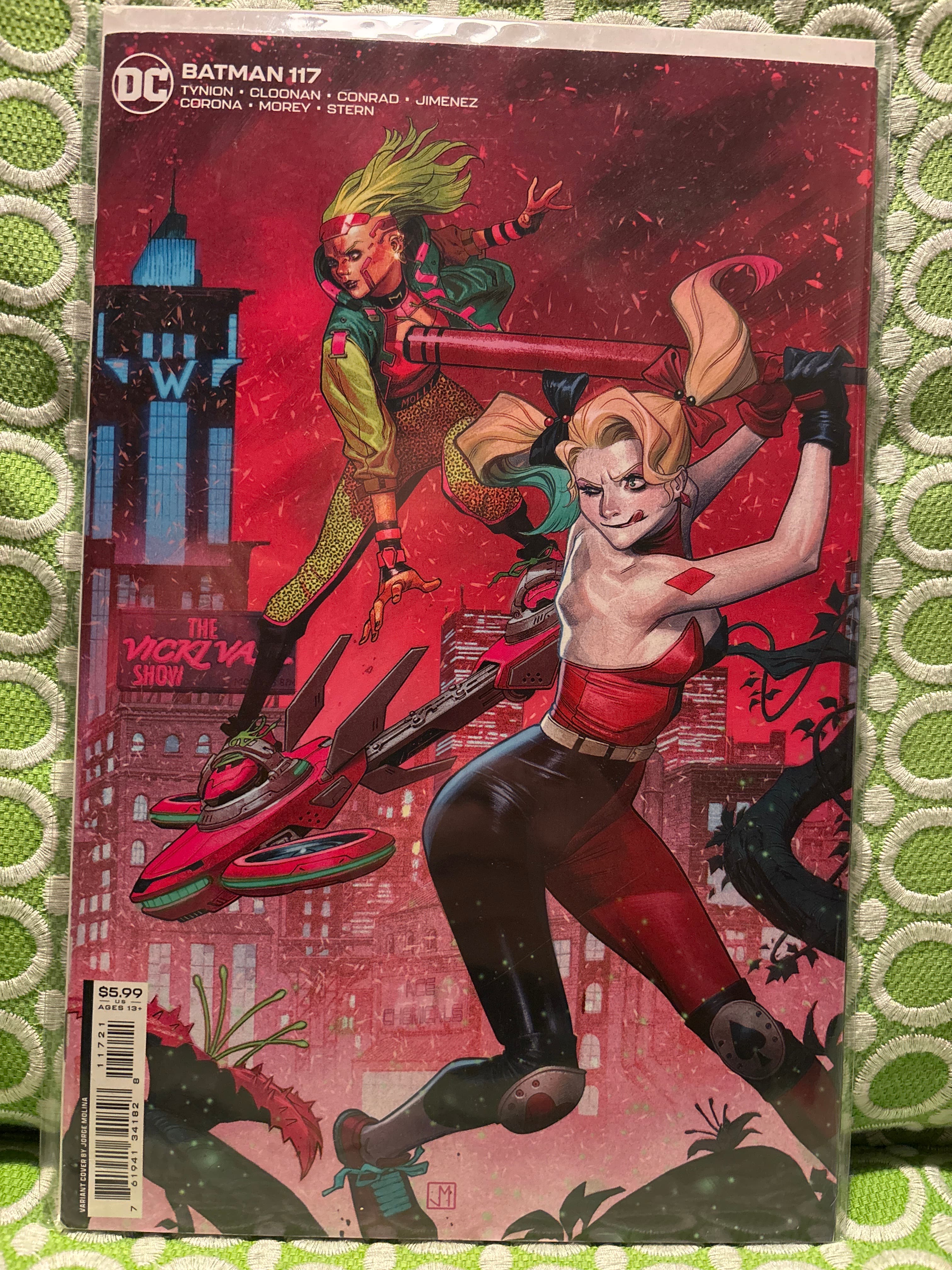 Cover of Batman (2016) #117 — Jorge Molina Cardstock Variant Cover