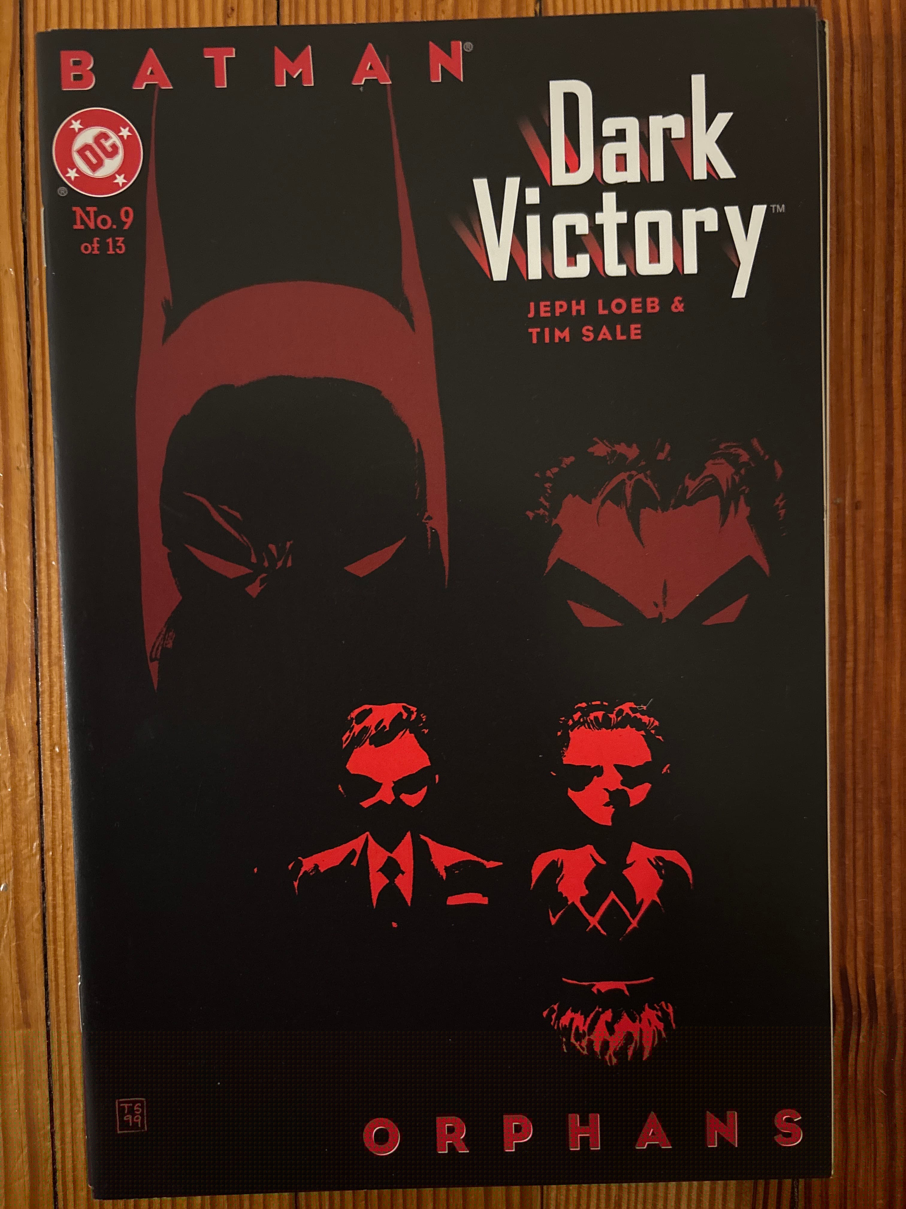 Cover of Batman: Dark Victory (1999) #9